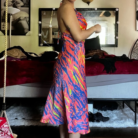 Dress - Picture 3 of 5